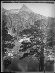 1 vue Néouvielle : lac d'Aubert. - 19 juillet 1939.