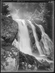 1 vue Cauterets : cascade du Lutour. - 9 septembre 1942.