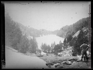 1 vue Mont-Louis, Bouillouses, Etang Long. - mai 1936.