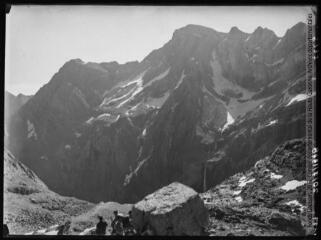 1 vue Le Marboré vu des Sarradets. - 20 juillet 1948.