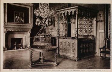 1 vue 20. Pau : château Henri IV : chambre à coucher des rois de Navarre dite