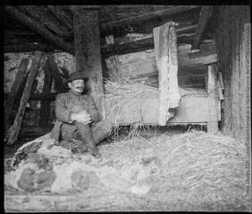 1 vue Intérieur d?un chalet de l?Orceirette. 2 aout 1905.