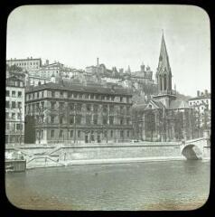 1 vue Lyon (Rhône) : quartier Saint-Georges : église Saint-Georges et école municipale. - avril 1911. - Photographie