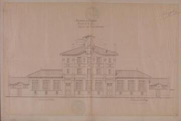 1 vue Commune de Blagnac, projet d'école, façade sur la place (variante). A. Gaubert, architecte. 28 décembre 1893. Ech. 0,01 p.m.