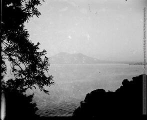 1 vue Boîte 114. Naples. - Photographie.