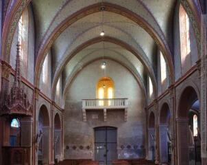 5 vues Vue intérieure. - juin 2005. - Photographies