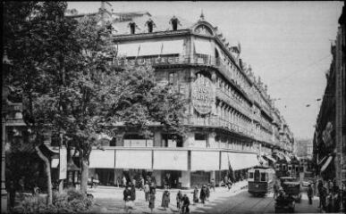 1 vue 91. Toulouse : la rue Alsace-Lorraine. - Toulouse : édition Labouche frères, [entre 1920 et 1950]. - Photographie