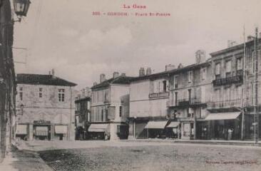 1 vue - Le Gers. 585. Condom : place Saint-Pierre. - Toulouse : phototypie Labouche frères, marque LF au verso, [1911]. - Carte postale (ouvre la visionneuse)
