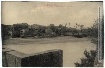 2 vues La Haute-Garonne. 569. Capens, près Noé : rives de la Garonne. - Toulouse : phototypie Labouche frères, marque LF au verso, [1911]. - Carte postale