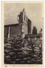 2 vues Flourens (Haute-Garonne) : clocher de l'église bâtie en 1590 et tombé le 15 mars 1937. - Toulouse : phototypie Labouche frères, marque LF, [entre 1937 et 1950]. - Carte postale