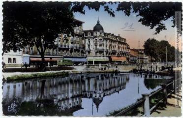1 vue 91. Toulouse : les bords du canal devant la gare Matabiau. - Toulouse : éditions Pyrénées-Océan, Labouche frères, marque Elfe, [après 1950]. - Carte postale