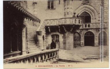 1 vue Le Lot. 6. Rocamadour : le parvis n°1. - Toulouse : phototypie Labouche frères ; [Rocamadour] : Magasin du Pèlerinage, [entre 1918 et 1937, réédition]. - Carte postale