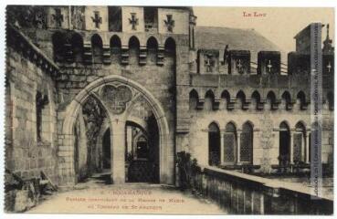 1 vue Le Lot. 8. Rocamadour : passage conduisant de la maison de Marie au tombeau de saint Amadour. - Toulouse : phototypie Labouche frères, [entre 1905 et 1925]. - Carte postale
