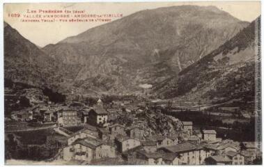 2 vues Les Pyrénées (3e série). 1029. Vallée d'Andorre : Andorre-la-Vieille (Andorra Vella) : vue générale de l'Ouest. - Toulouse : phototypie Labouche frères, [entre 1930 et 1937]. - Carte postale