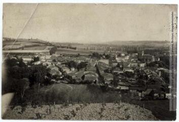 2 vues Venerque : vue générale. - Toulouse : maison Labouche frères, [entre 1900 et 1940]. - Photographie