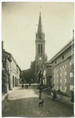 2 vues Le Gers. 95. Montferran [Monferran-Savès] : l'église / photographie Henri Jansou (1874-1966). - Toulouse : maison Labouche frères, [entre 1900 et 1940]. - Photographie