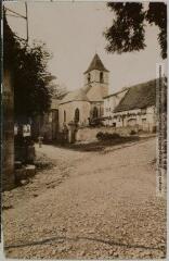 3 vues Lot. 107. Gramat : église Saint-Pierre. - Toulouse : maison Labouche frères, [entre 1900 et 1920]. - Photographie