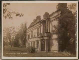 2 vues 2157. Assier (Lot) : ruines du château / photographie Amédée Trantoul (1837-1910). - Toulouse : maison Labouche frères, [entre 1900 et 1910]. - Photographie