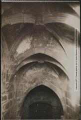 3 vues Le Lot. 335. Assier : l'escalier du château : la voûte. - Toulouse : phototypie Labouche frères, [entre 1905 et 1925]. - Carte postale