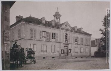 2 vues Basses-Pyrénées. 663. Arette près Aramits : la mairie. - Toulouse : maison Labouche frères, [entre 1900 et 1940]. - Photographie