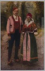 3 vues Les Vieux Costumes Pyrénéens. 14. Un couple de Bethmalais (Ariège). - Toulouse : éditions Pyrénées-Océan, Labouche frères, [entre 1937 et 1950]. - Carte postale